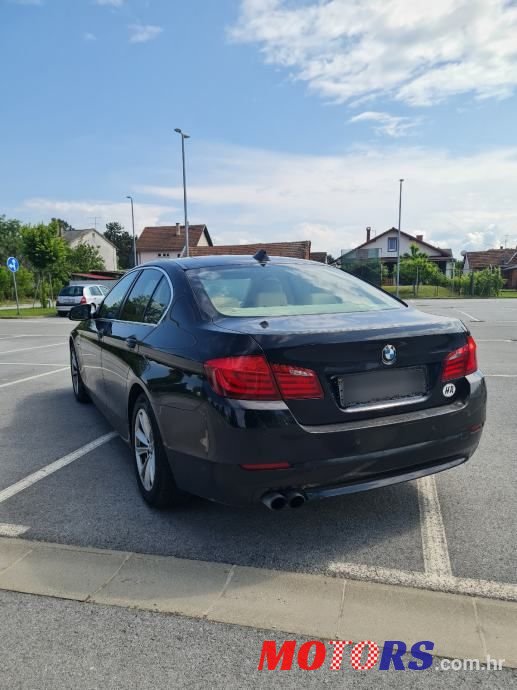 2013' BMW Serija 5 520D photo #6