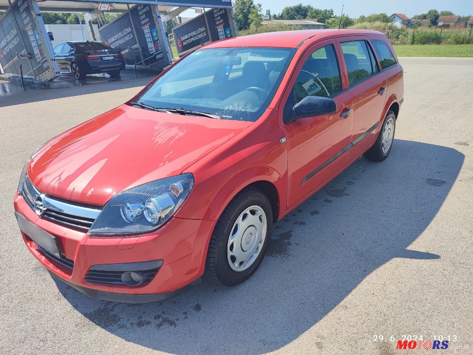 2006' Opel Astra Karavan photo #3