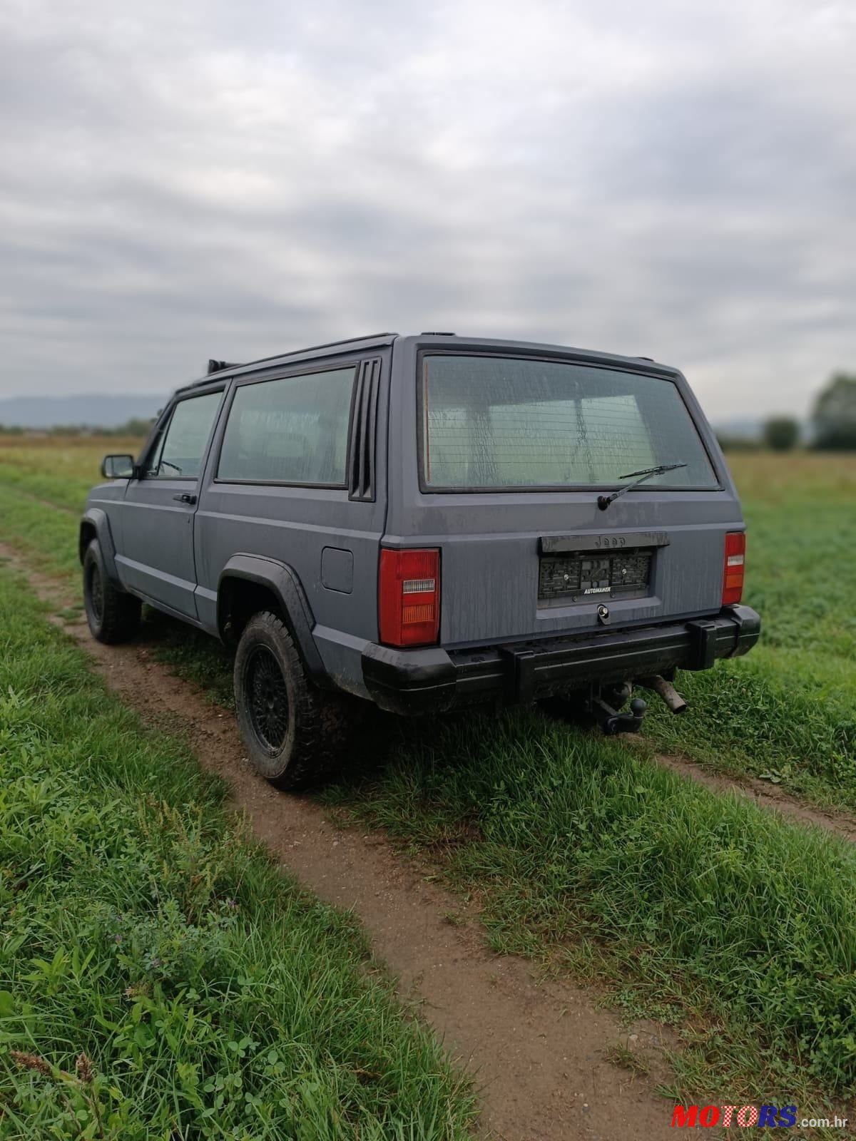 1990' Jeep Cherokee 4,0 photo #4