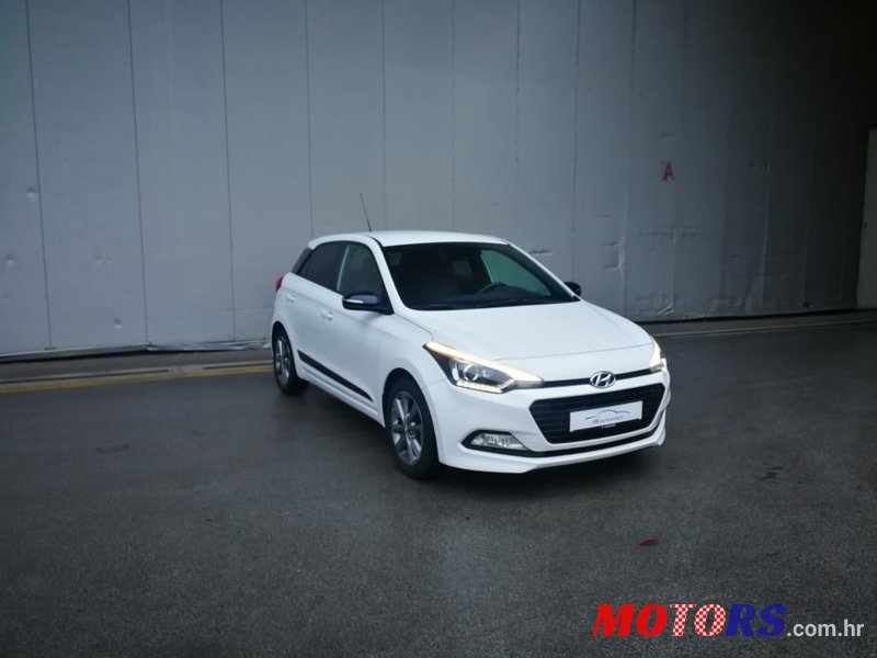 2018' Hyundai i20 1,1 Crdi photo #1