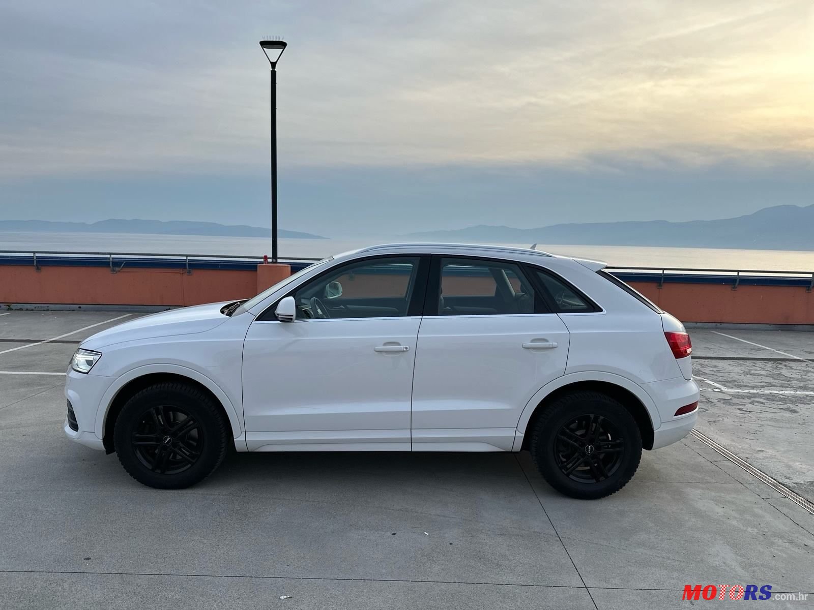 2016' Audi Q3 2,0 Tdi Sport photo #4