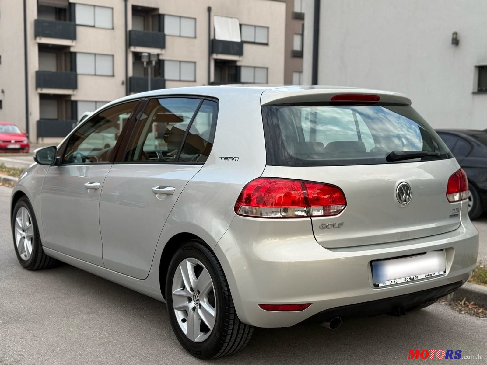 2011' Volkswagen Golf VI 1,6 Tdi photo #6