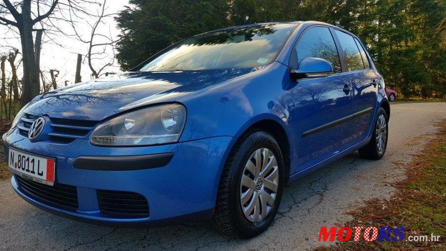 2004' Volkswagen Golf V photo #4