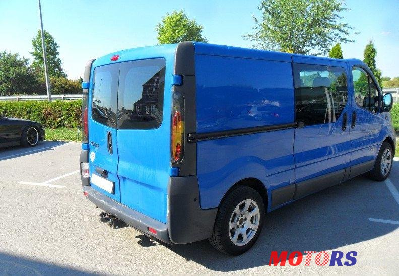 2004' Renault Trafic Kombi 1,9 Dci photo #1