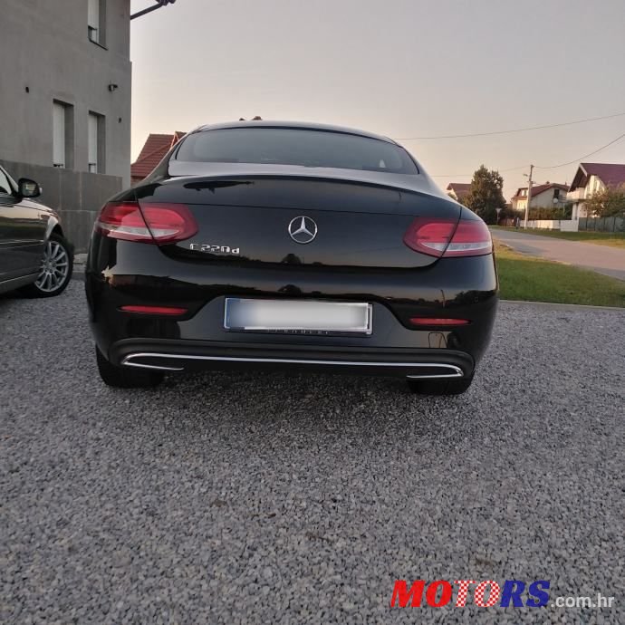 2016' Mercedes-Benz C-Klasa 220 D photo #1