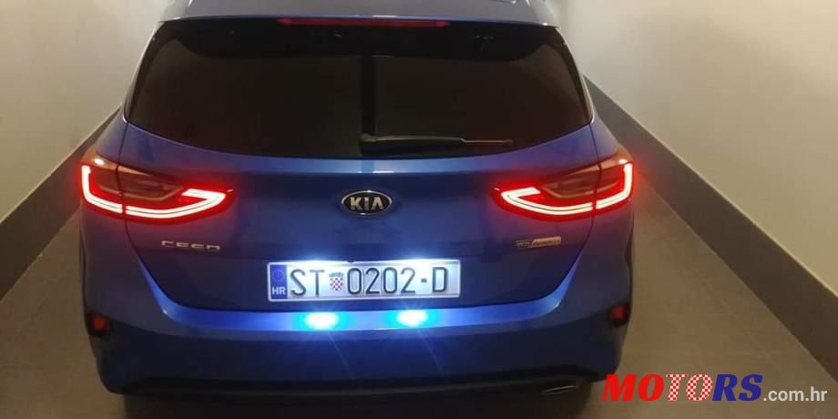 2021' Kia Ceed photo #3