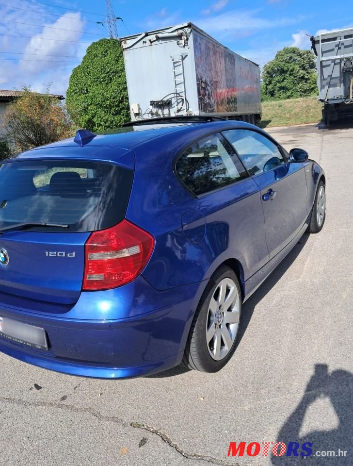 2007' BMW Serija 1 120D photo #3