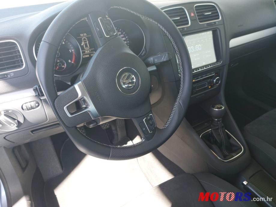 2009' Volkswagen Golf 6 2,0 Tdi photo #4