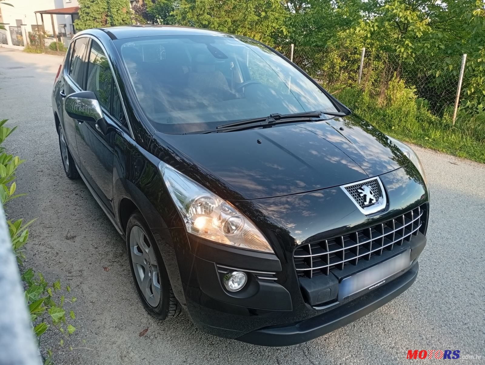2013' Peugeot 3008 1,6 Hdi photo #2