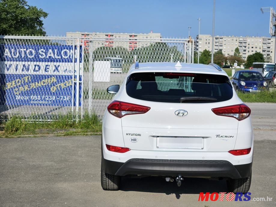 2018' Hyundai Tucson 1.7 Crdi photo #5