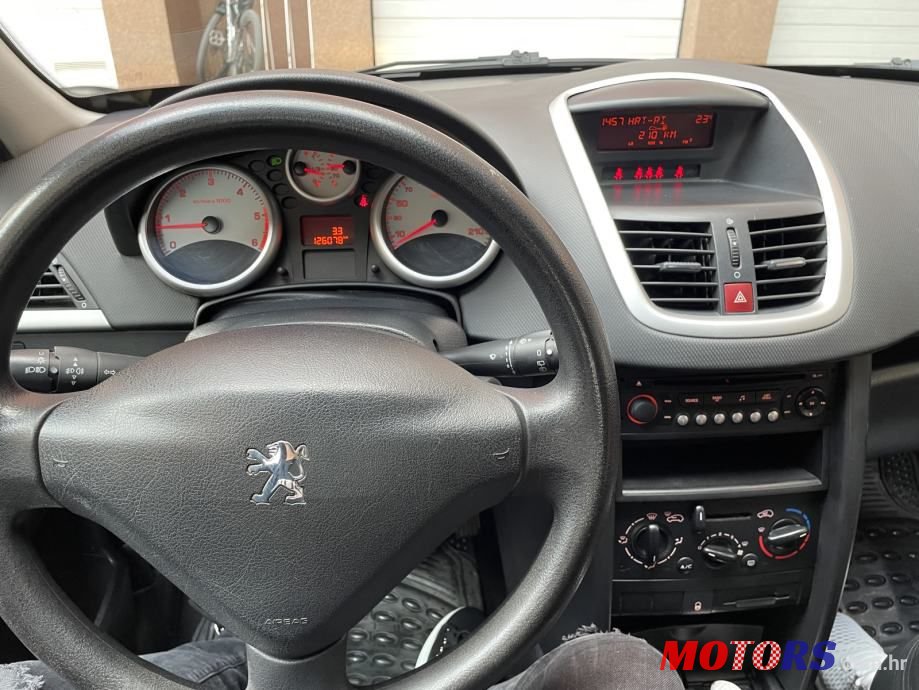 2009' Peugeot 207 1,4 Vti photo #5