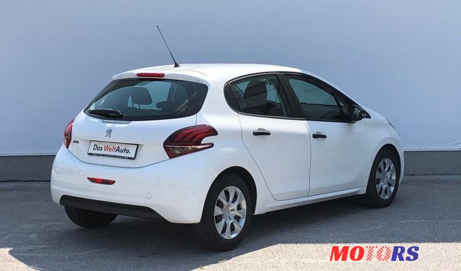 2018' Peugeot 208 photo #1