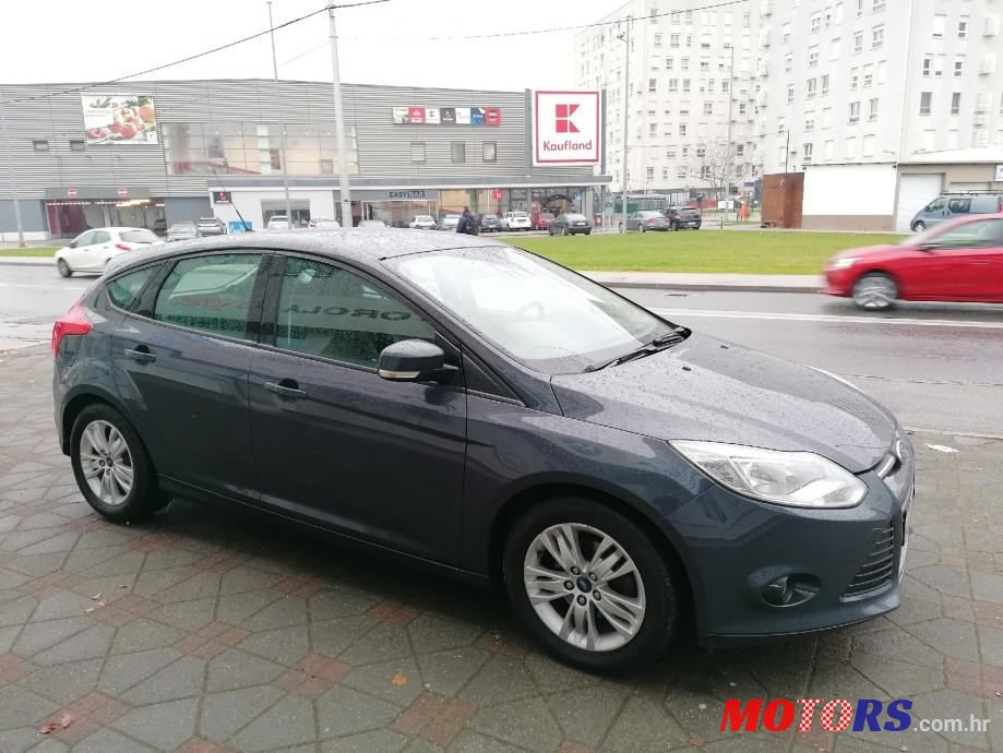 2012' Ford Focus 1,6 photo #3