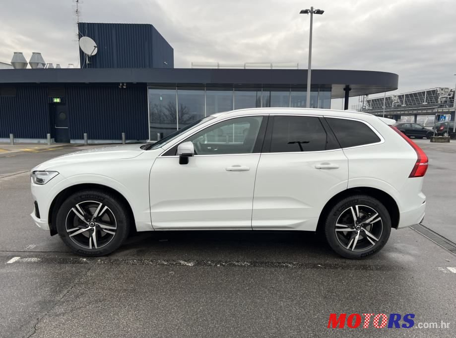2019' Volvo XC60 photo #2