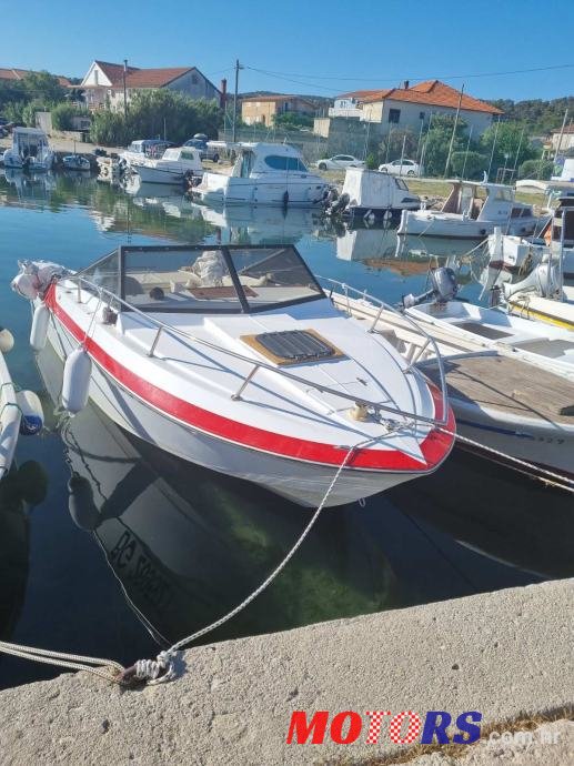 2001' Yamaha photo #1