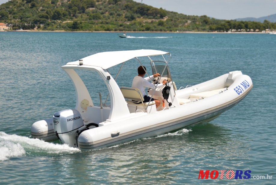 2013' RIB 580 photo #1