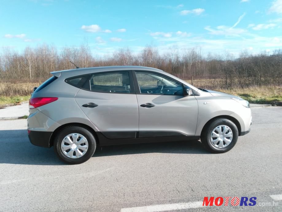2010' Hyundai ix35 2,0 photo #1