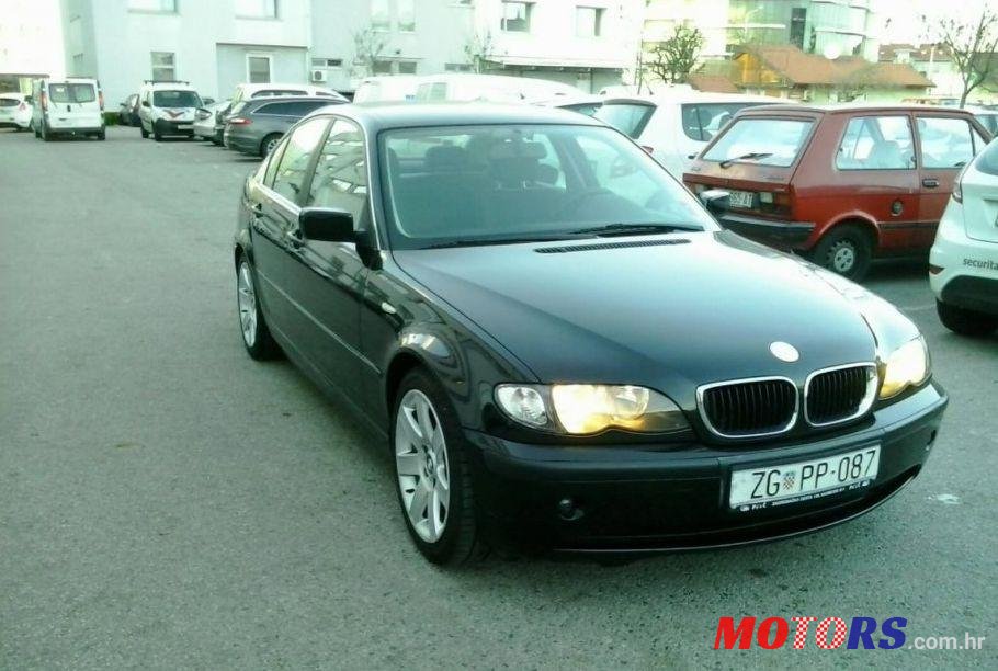 2004' BMW 3 Series 320D photo #1