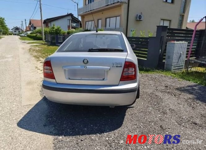 2008' Skoda Octavia 1,6 photo #2