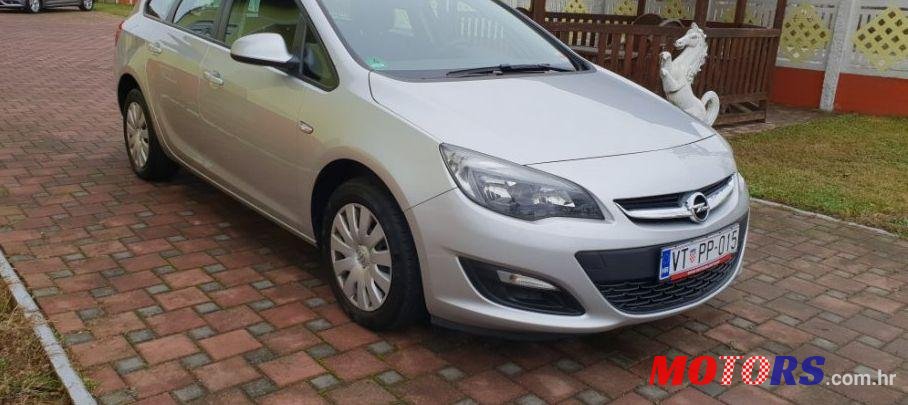 2014' Opel Astra 1,7 Cdti photo #1