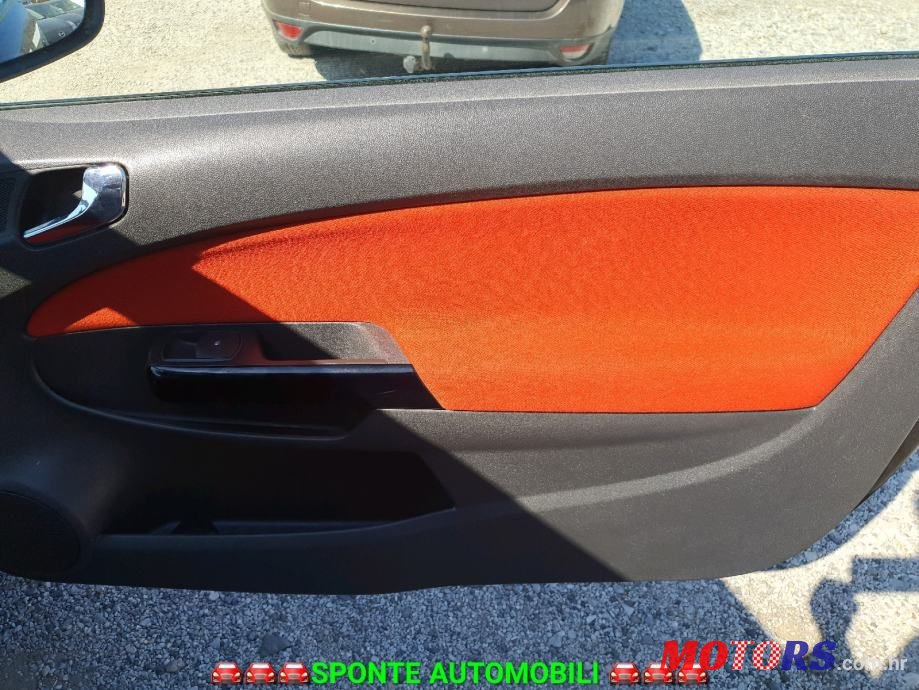 2008' Opel Corsa 1,3 Cdti photo #3