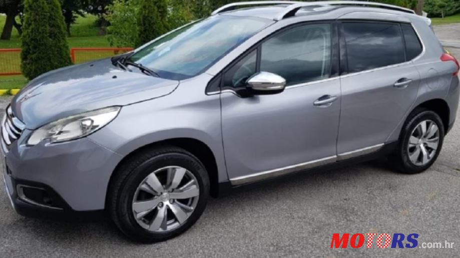 2014' Peugeot 2008 1,6 E-Hdi photo #2