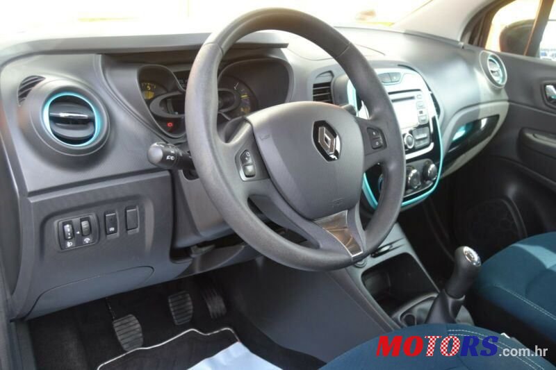 2015' Renault Captur Dci 90 photo #5