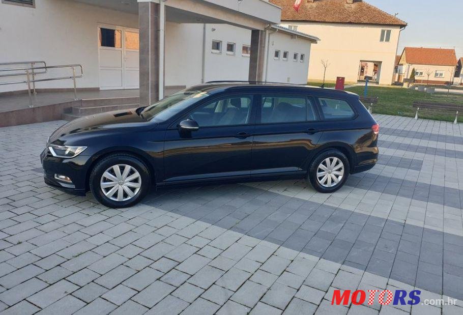 2015' Volkswagen Passat Variant 1,6 Tdi photo #1