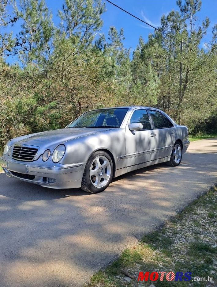 2000' Mercedes-Benz E-Klasa 240 photo #1