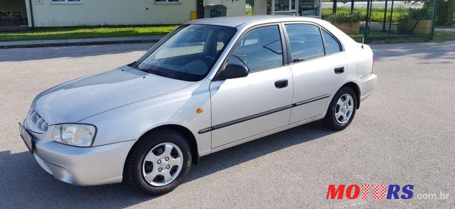 2002' Hyundai Accent 1,3 Gli photo #1