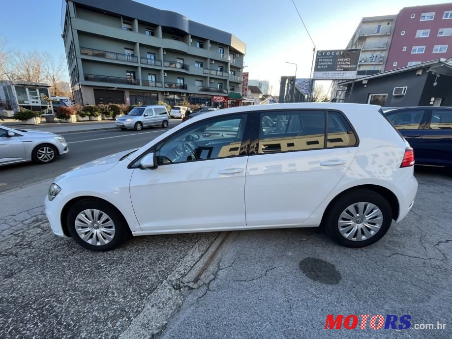 2017' Volkswagen Golf 7 1,6 Tdi photo #4