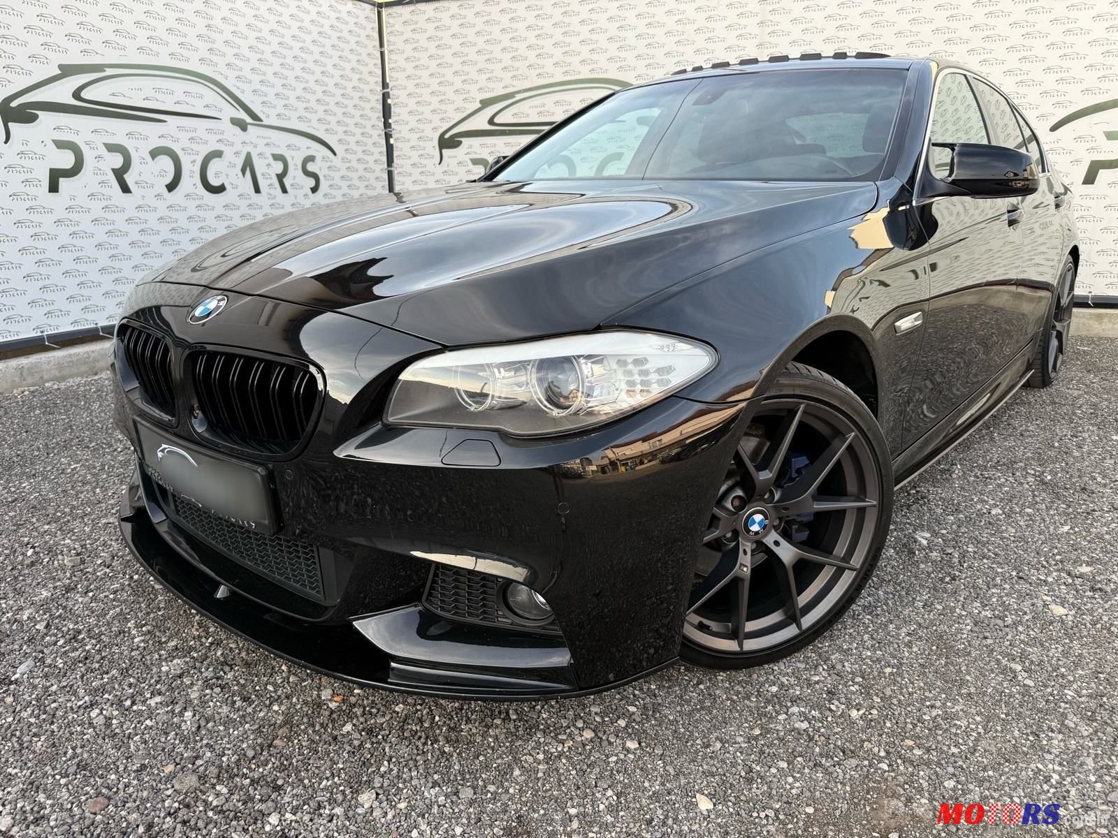 2011' BMW Serija 5 520D photo #2