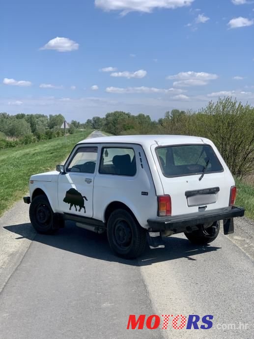 2006' Lada Niva 1700 photo #6