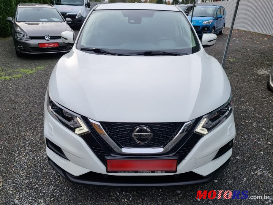 2018' Nissan Qashqai 1,2 Dig-T photo #2
