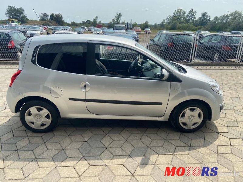 2009' Renault Twingo 1,2 16V photo #4