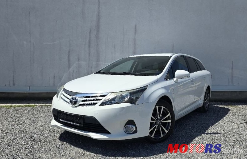 2013' Toyota Avensis 2,0 D-4D photo #1