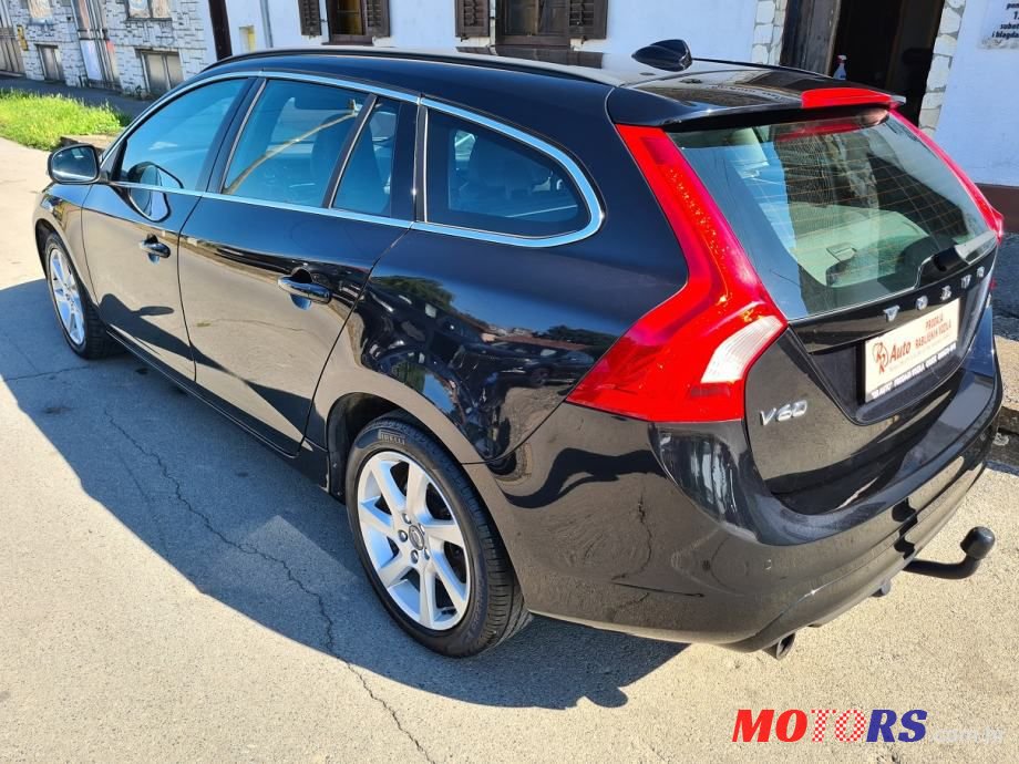 2013' Volvo V60 D2 110G. photo #5