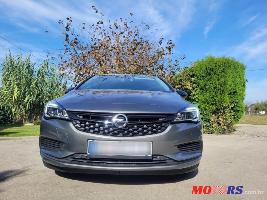 2019' Opel Astra 1,6 photo #5