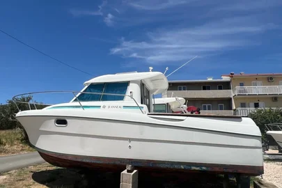 2000' Jeanneau Merry Fisher 695