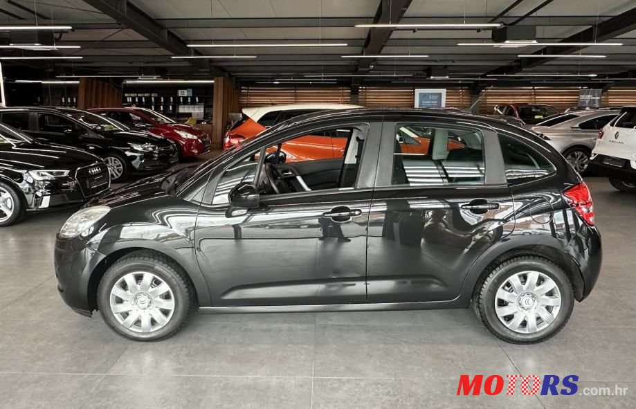 2010' Citroen C3 1,4 Vti photo #3