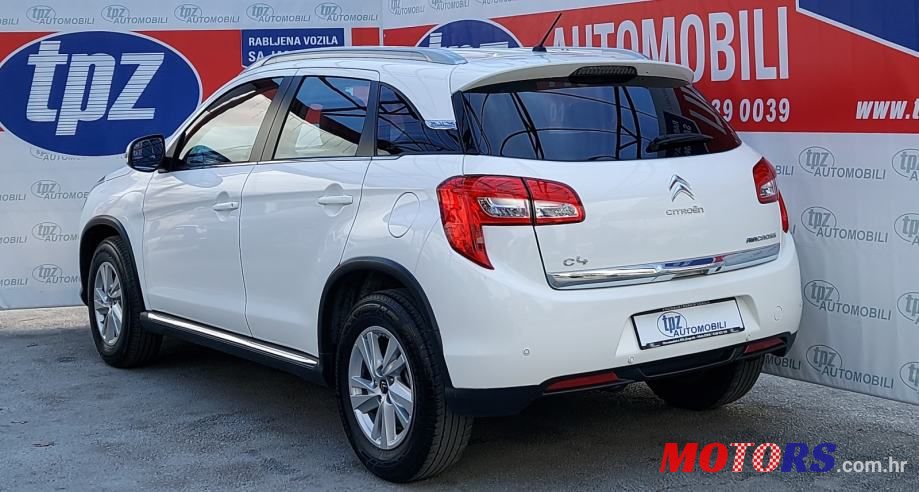 2016' Citroen C4 Aircross photo #2