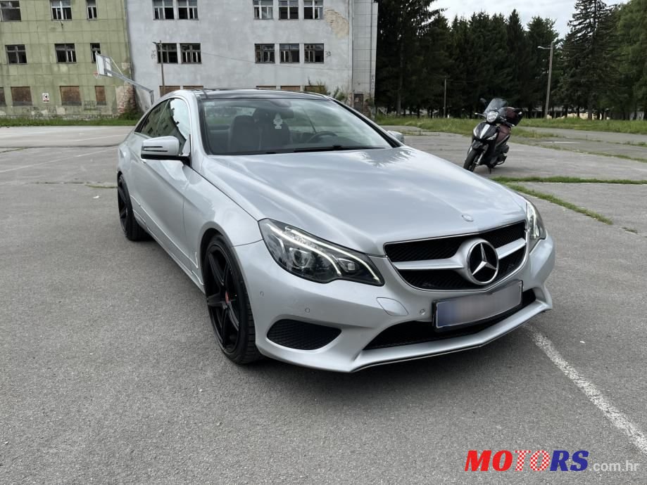 2013' Mercedes-Benz E-Klasa 220 Cdi photo #2