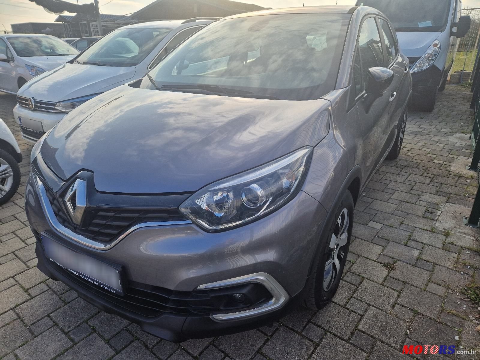 2018' Renault Captur Tce photo #3