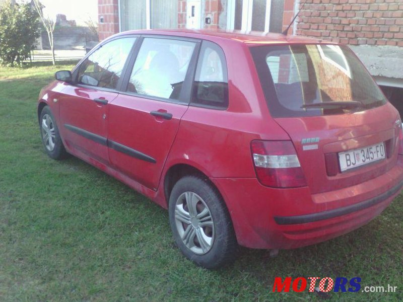 2002' Fiat Stilo 1,6 16V photo #1