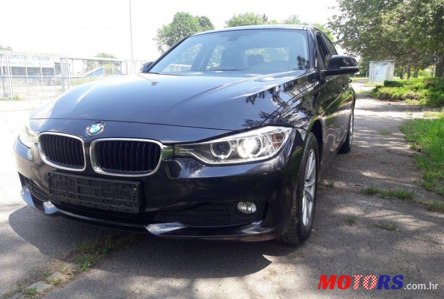2014' BMW Serija 3 318D photo #4