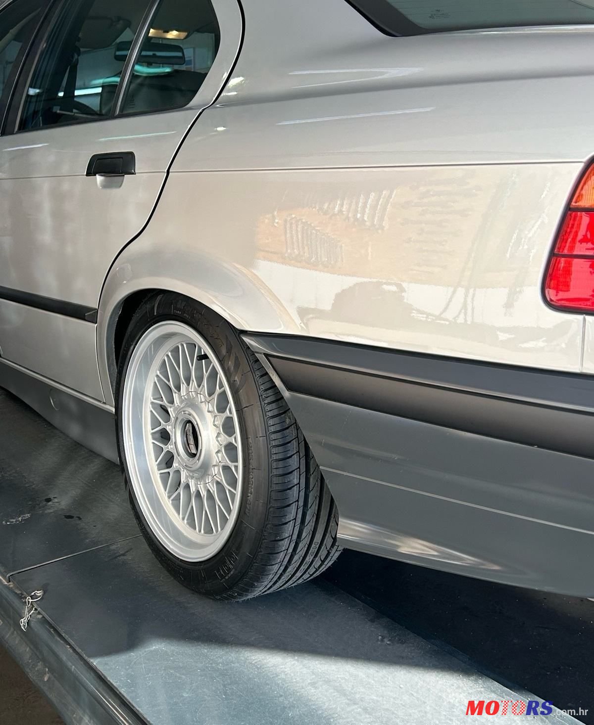 1994' BMW Serija 3 318I photo #4