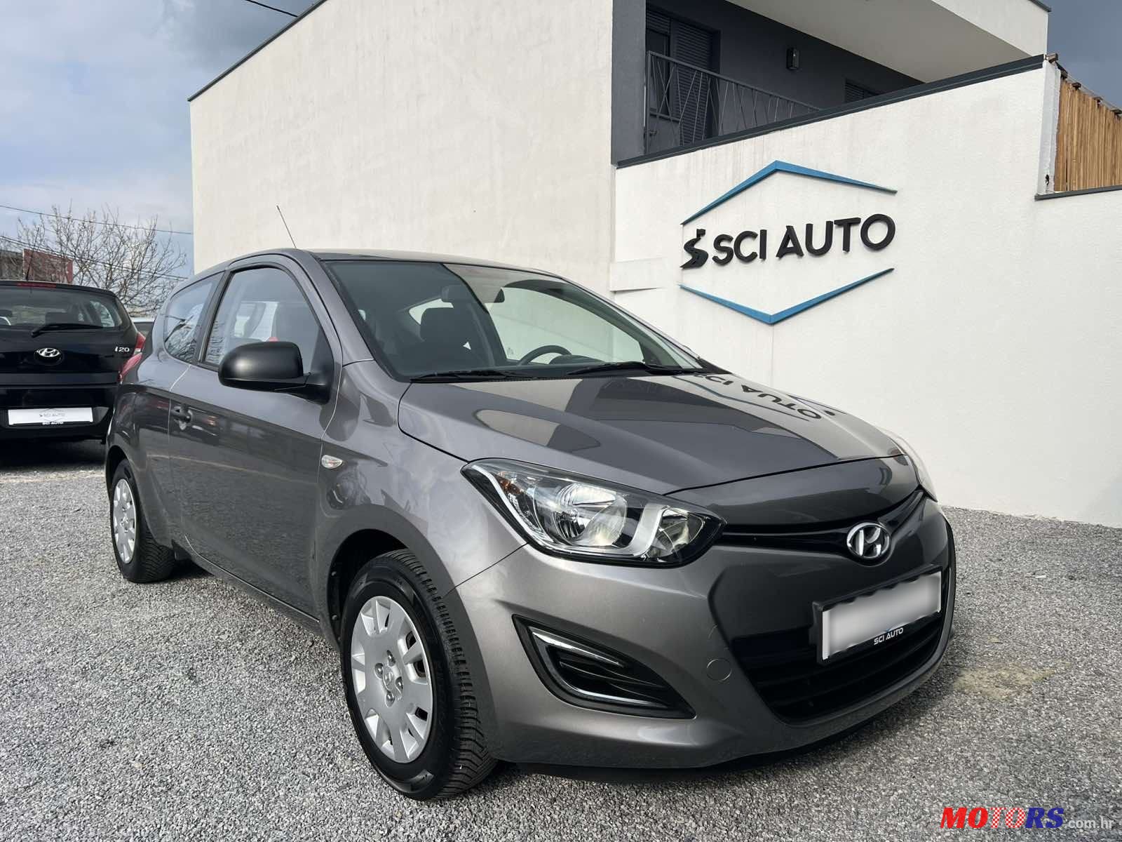 2014' Hyundai i20 1,2 photo #2