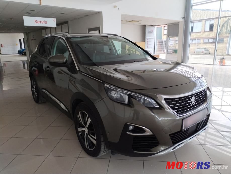 2018' Peugeot 3008 1,5 Bluehdi photo #3