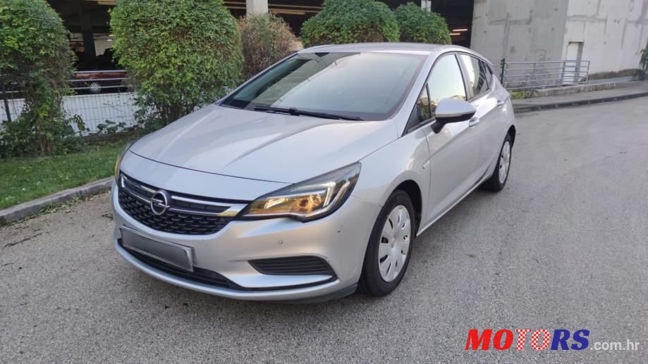 2016' Opel Astra 1.6 Cdti photo #2