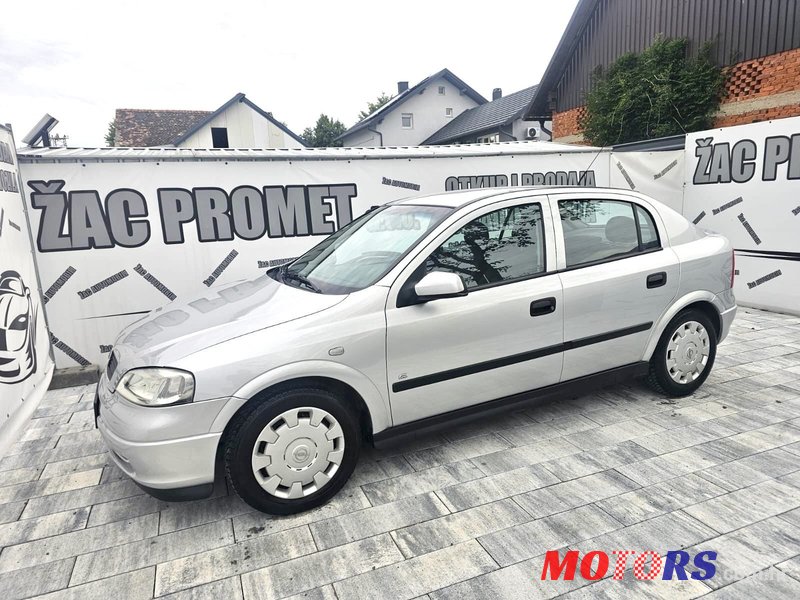 2008' Opel Astra 1,4 photo #2